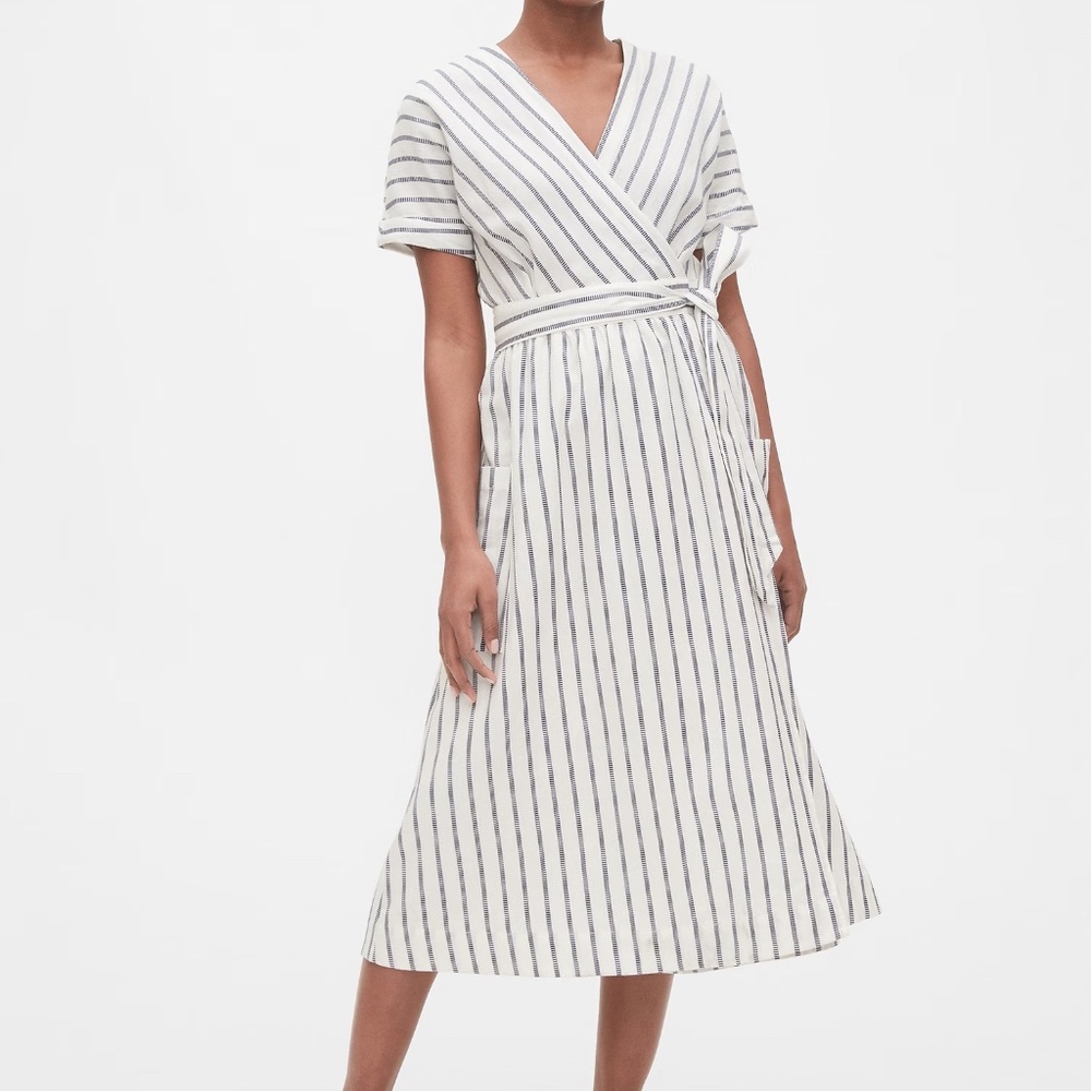 Short Sleeve Wrap-Front Dress in Linen-Cotton Size 10